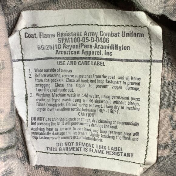 US Military Coat Mens Medium Long FR Flame Resistant Digital Camo Combat BDU - Picture 13 of 14